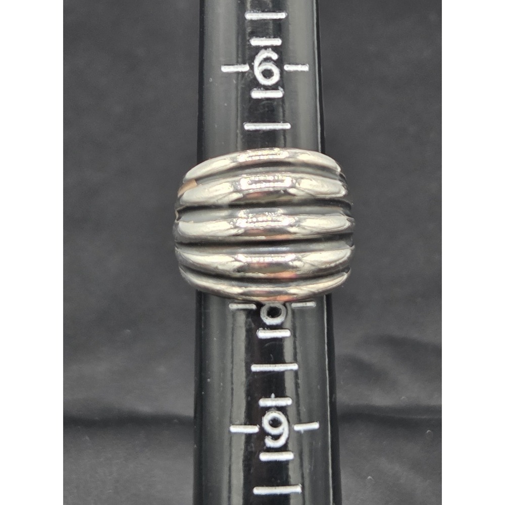 Silpada 925 Sterling Ribbed Wide Dome Ring Size 7.5 - Picture 5 of 8